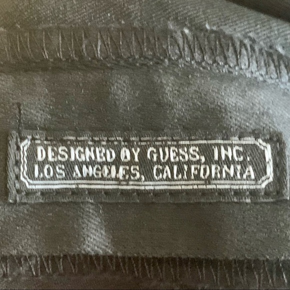 GUESS Waxed Coated 3” Shorts Matte Black Mid-rise Style W22075D4M00 - Picture 6 of 14